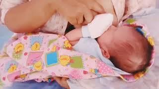 tutorial menyusui bayi baru lahir