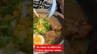 Mangez du poulet frit dans vos ramen 