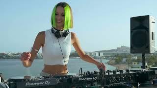 Miss Monique - Siona Records  5th Anniversary Ibiza Bay Progressive House DJ Mix @front-music
