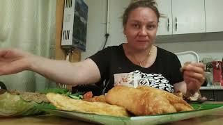 РАННЕЕ УТРО ВКУСНЫЙ ЗАВТРАК ПОКУШАЕМ ПОБОЛТАЕМ....