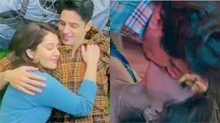 Sidharth Malhotra Lip Kissing Scene With Rashi Khanna in Yodha Movie