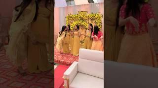 Kiska dance sabse zyada acha laga aapko ??? #haldi #wedding #youtube #shorts