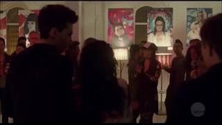 Cosima dancing in episode 5x08 of Orphan Black