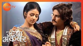 Akbar ने अपनी बातों से कैसे Feel करवाया Jodha को Jealous?  Jodha Akbar  Romantic Moments  Zee TV