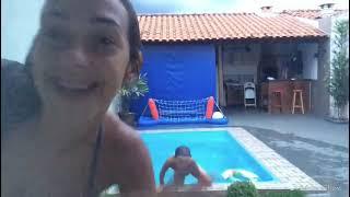 Desafio da Piscina ‍️Who Makes a Mistake Falls into the pool