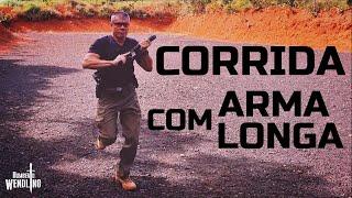 Corrida com arma longa.