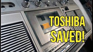 Toshiba RT-S702D Radio Cassette. New Belts and FM Stereo Fix. Vintage Boombox Service & Repair