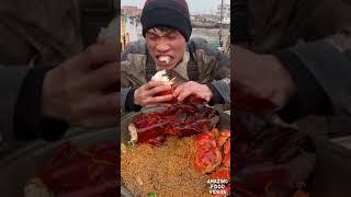 Sea food eating....احلي اكل بحري للاكيله