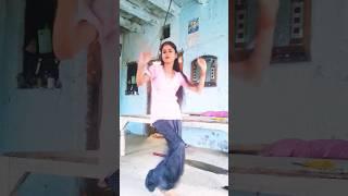 Amazing dance of fabulous serpent#chhaya #loge #dance #video #lage #funny #hoke #comedy