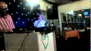 Barry Manalow Copacabana Kareoke