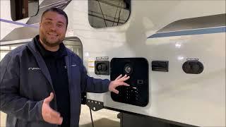 2022 Palomino HS 2902 Truck Camper