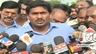 YS Jagan Rythu Bharosa Yatra in Anantapur District  Fires on Chandrababu