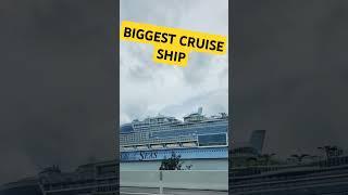 World Biggest cruise ship #ship #cruise #iconoftheseas #shorts #youtubeshorts