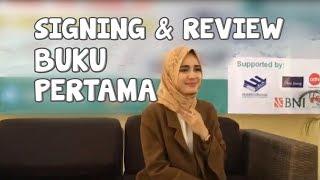 Review & Signing Buku Pertama Analisa Widyaningrum - The Power of Personality Development