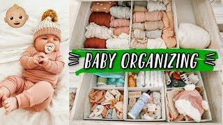 HOW I ORGANIZE BABY CLOTHES + putting away newborn size 