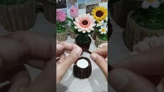 Tutorial membuat pot bunga dari kawat bulu  Make flower pots from pipe cleaners