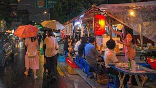 Saturday Night Walk on Ikseon-dong Alley and Eulji-ro Beer Street in Seoul  Korea 4K HDR