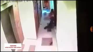 PEMERKOSAAN di lobi hotel terekam cctv