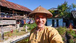 We stayed in a 100 YEAR OLD WOODEN HOUSE - Shan Village Life + Best Breakfast