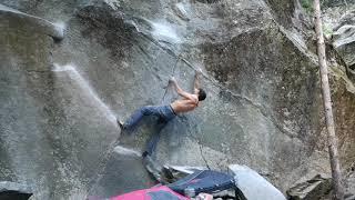 Foxy Lady 8A - Magic Wood bouldering