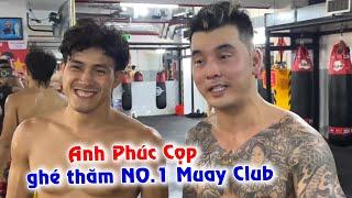 Ca sĩ Ưng Hoàng Phúc ghé NO.1 Muay Club tập luyện cùng anh Phúc Cọp sẽ như thế nào?