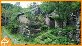 Leaving City  Talented Man Restore Abandoned House in the Mountain Clean up and Start a Free Life