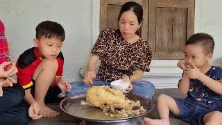 Về thăm Ba Málàm gà hấp nấm rơm cho cả nhà cùng ăn Baby Thinh & Mom