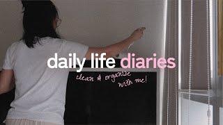 days in my life cleaning & organizing my apartment 🫧⎥silent vlog⎥+ songs to clean your room to 