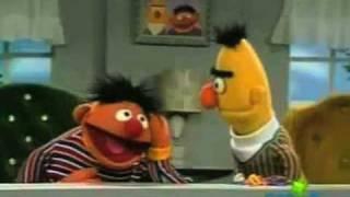 Sesame Street - Ernie & Bert The Opposite Game