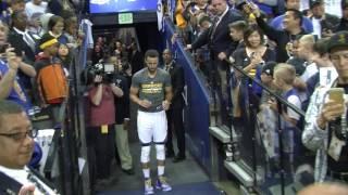 Curry makes 1 of 5 tunnel shots