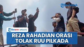 Reza Rahadian Terjun Demo di DPR Sampaikan Orasi soal RUU Pilkada Saya Tidak Bisa Lagi Duduk Diam