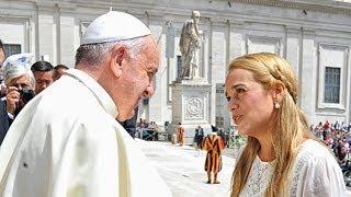 El encuentro de Lilian Tintori y el papa Francisco