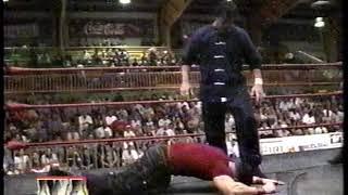 IWA Damián vs. Scorpion 2002