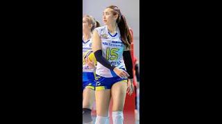 Yolla Yuliana Volleyball player  #shorts #athletics #proliga2022 #seagames2022 #seagamesvietnam