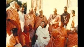 Krishna Das - Om Namah Shivaya Gurave - Anandamayi Ma