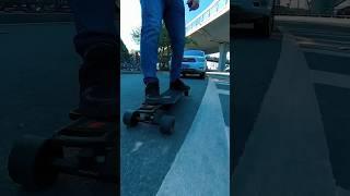 Surfing the roads #electricskateboard #electricskateboards