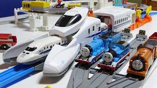 Plarail Thomas  Fun Train Factory & Shinkansen Station