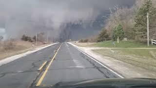 Large tornado near Ottumwa Iowa 33123