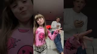 Mi Hija Canta canciones cristianas  #parati #humor #shortsviral