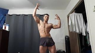 25 YO BODYBUILDER FLEXES 10% BODYFAT