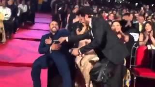 Salman Khan ALMOST falls down his CHAIR LAUGHING 2016