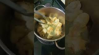 This is how Im frying chicken fillet#Frying#yummy#foods