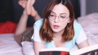 distracted reading ...  ASMR Portuguese