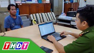 Bắt đối tượng vận chuyển trái phép trên 530.000 USD qua biên giới  THDT