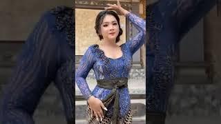 Cantiknya cewek kalo pakai kebaya #shorts #cantik #cewek