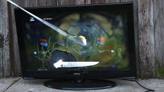 Smashing a Soniq L32V11C AU 32 HD LCD DVD Television