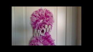 Breast cancer wreath