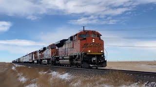 BNSF SD70ACe 9171 Leads LONG Manifest Train HLAUDEN1 12 Through Hudson Colorado 21621