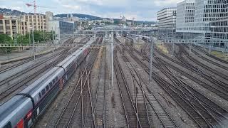 20 minutes of trains at Zurich main station 5x timelapse