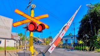 Railroad Crossing in Indonesia  Perlintasan Palang Kereta Api 2024